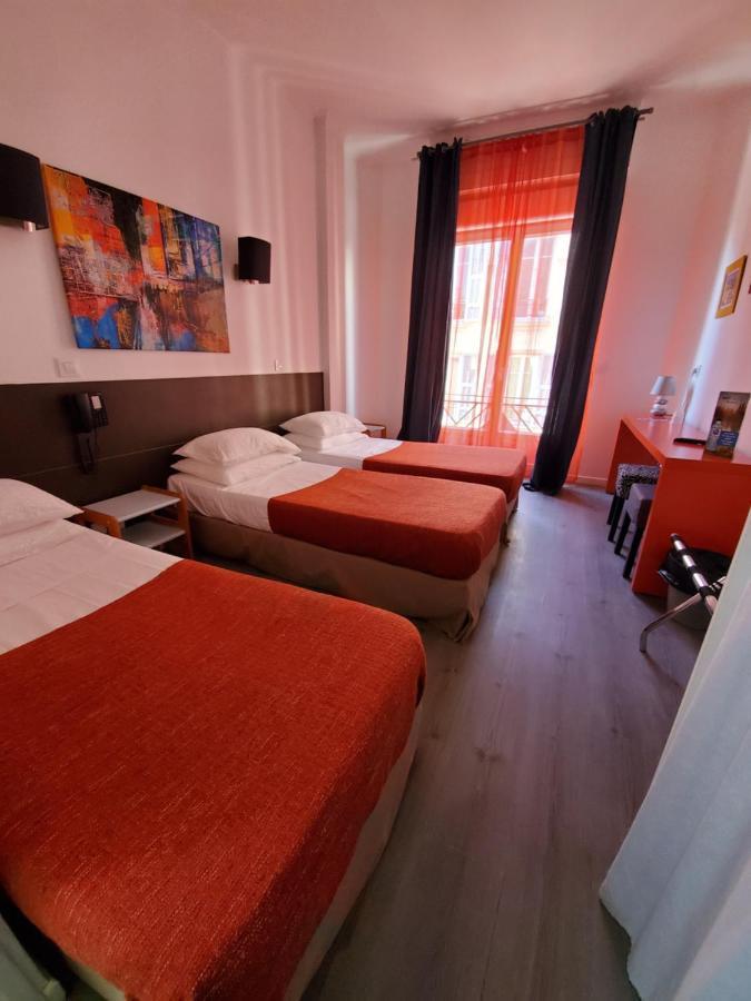 ז'ואן-לה-פינס Brit Hotel Colbert מראה חיצוני תמונה