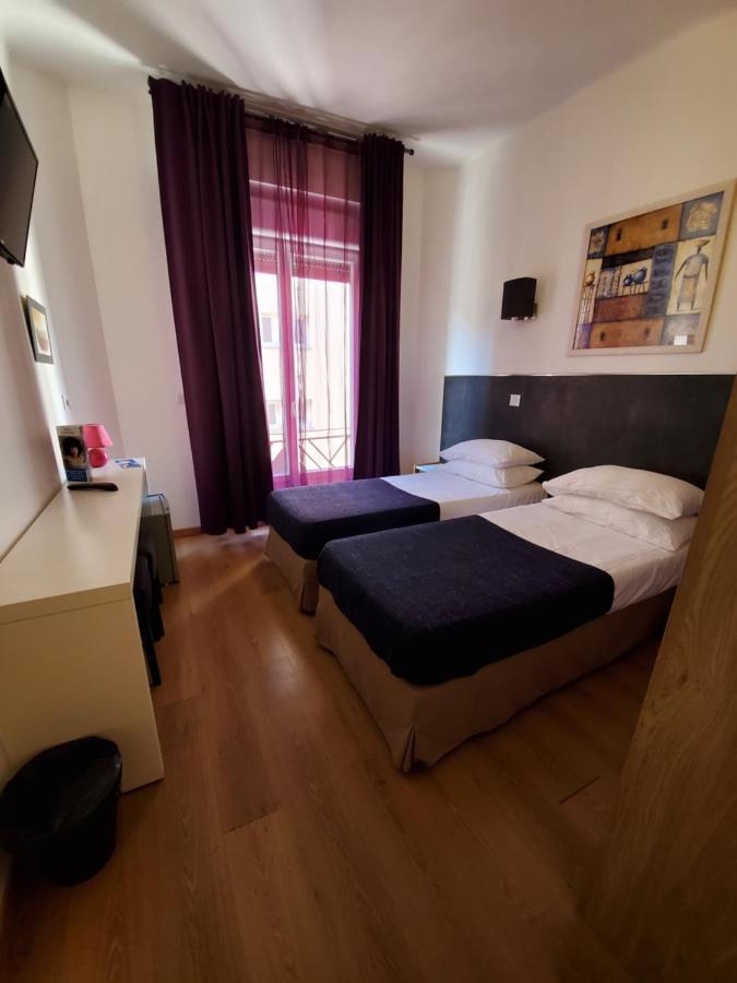 ז'ואן-לה-פינס Brit Hotel Colbert מראה חיצוני תמונה