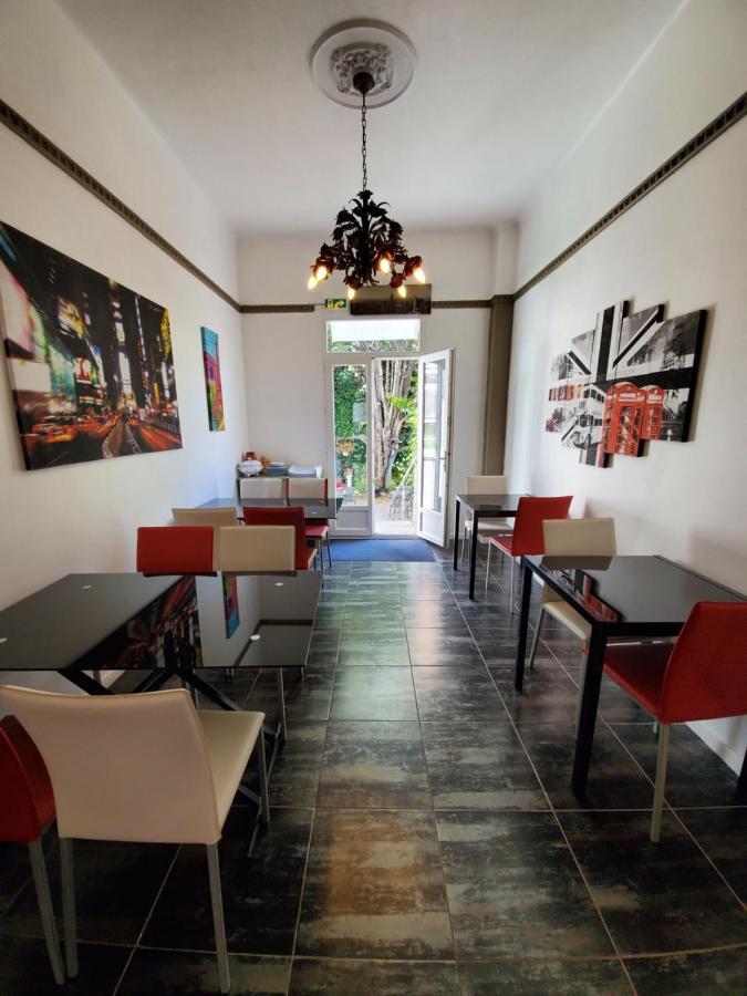 ז'ואן-לה-פינס Brit Hotel Colbert מראה חיצוני תמונה