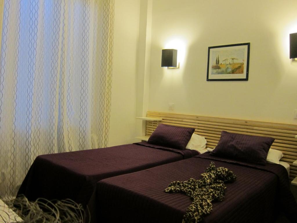 ז'ואן-לה-פינס Brit Hotel Colbert מראה חיצוני תמונה