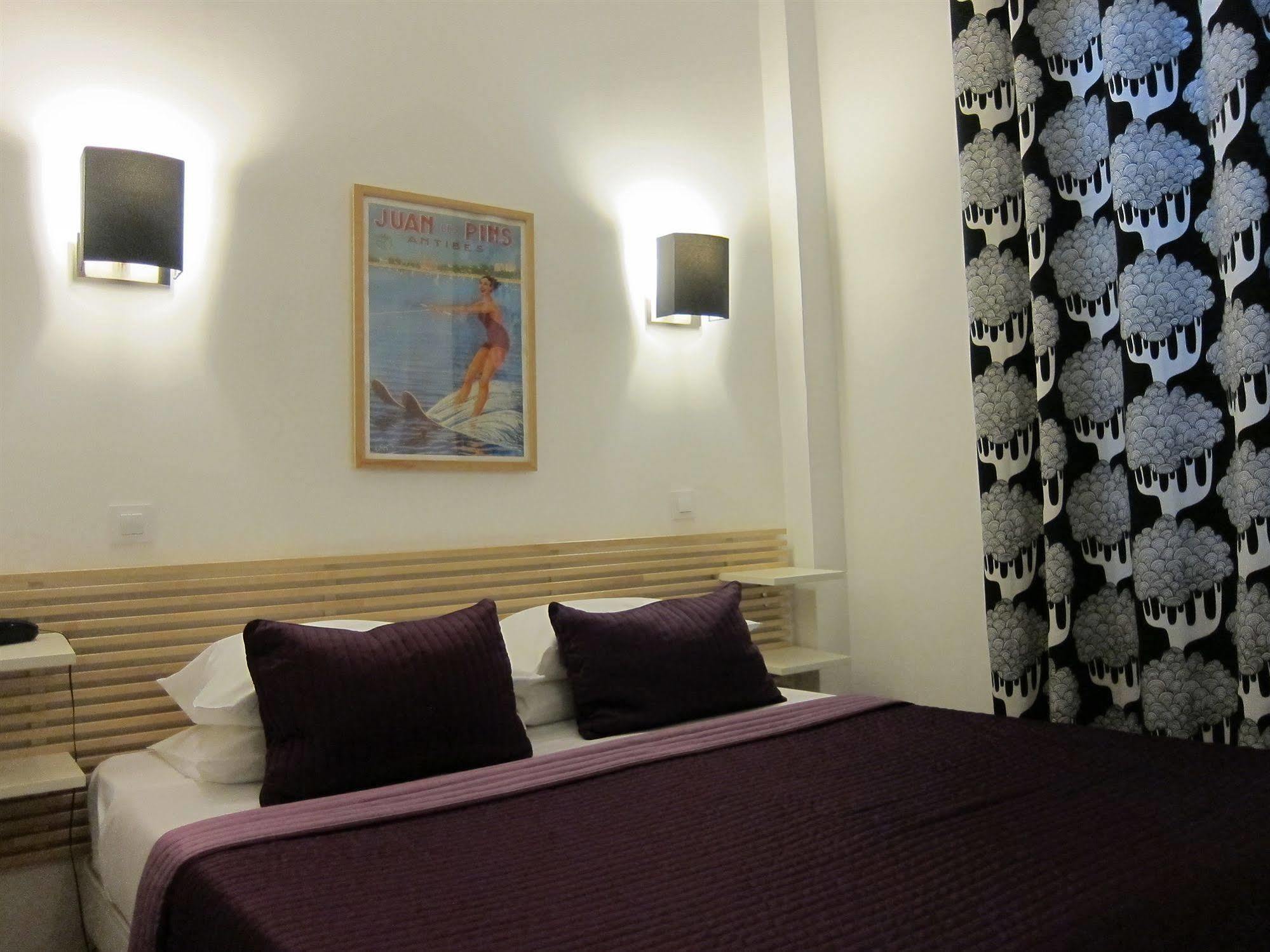 ז'ואן-לה-פינס Brit Hotel Colbert מראה חיצוני תמונה