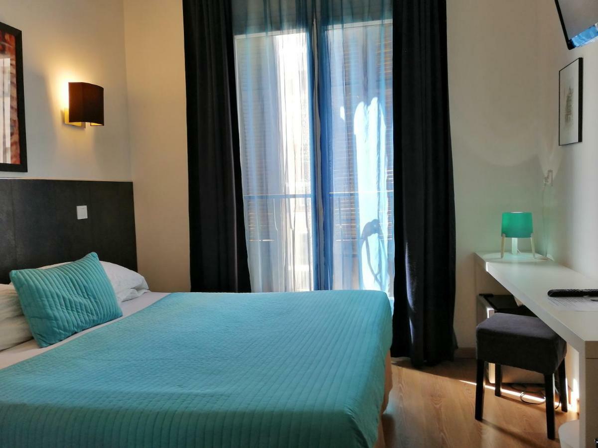 ז'ואן-לה-פינס Brit Hotel Colbert מראה חיצוני תמונה